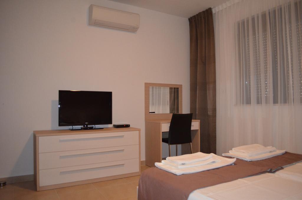 Vista Residence แฮร์เซ็ก-โนวี ห้อง รูปภาพ