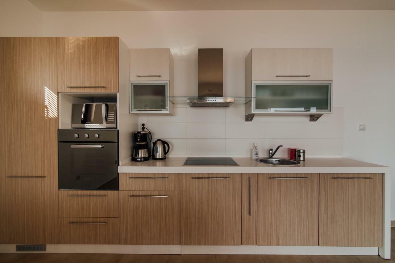 Vista Residence แฮร์เซ็ก-โนวี ภายนอก รูปภาพ