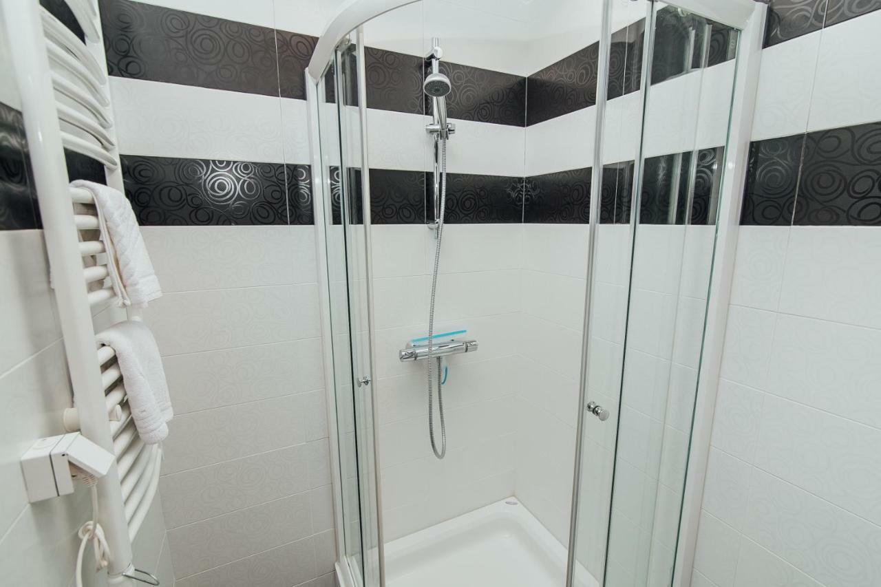 Vista Residence แฮร์เซ็ก-โนวี ภายนอก รูปภาพ