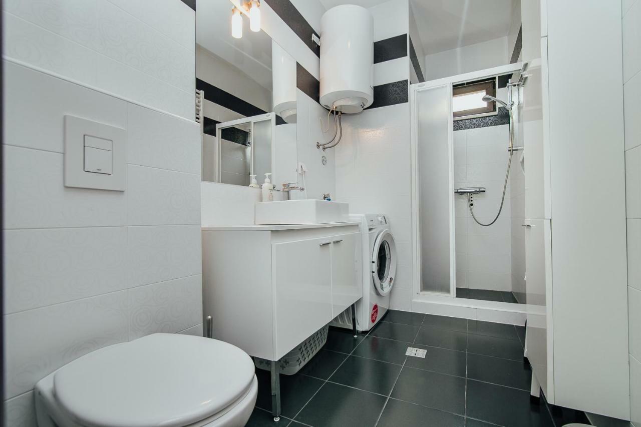 Vista Residence แฮร์เซ็ก-โนวี ภายนอก รูปภาพ